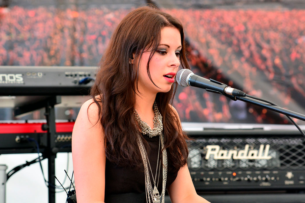 MÚSICA DE VERDADE: corra perto da borda com o poder sinfônico de Beyond The Black