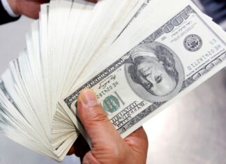 Dólar volta para R$ 5,10 com ocupação russa na Ucrânia