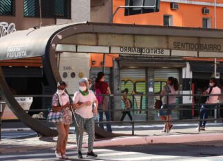 Fiocruz vê cenário promissor, mas alerta que pandemia não acabou