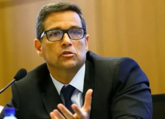 Inflação recente foi surpresa e estamos abertos a analisar cenário, diz Campos Neto