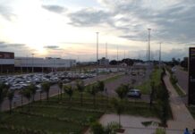 Shopping Sinop oferece estacionamento gratuito, de segunda a sexta, das 10h às 14h
