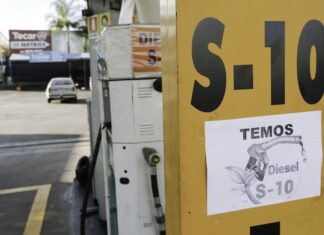 Proposta de subsídio ao diesel importado tem adesão de 25 estados