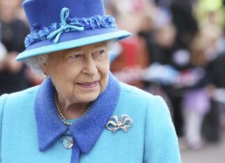 Rainha Elizabeth II morre aos 96 anos na Escócia