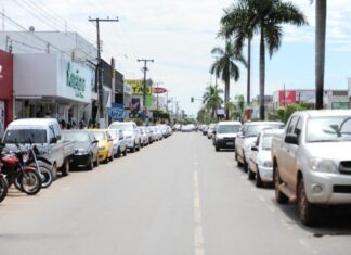 Carnaval terá ponto facultativo no serviço público; comércio define funcionamento