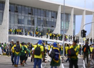 STF inicia o julgamento de mais 250 envolvidos nos atos de 8/1