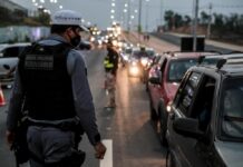 Operação Lei Seca fiscaliza 930 veículos e prende 93 condutores
