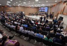 Câmara de Sinop realiza noite de homenagens e entrega de Títulos e Moções