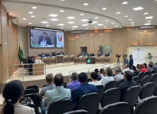 Vereadores aprovam reajuste salarial e aumento real para os servidores públicos