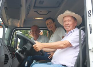 Prefeitura de Sinop entrega novos maquinários para a Secretaria de Obras