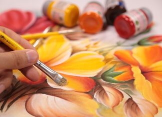 Qualifica Turismo oferece curso de pintura em tecido em Sinop