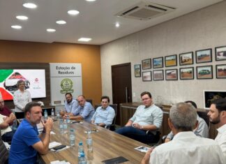 Prefeitura de Sinop busca tecnologias para reforçar a limpeza urbana