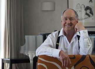 Neil Sedaka, cantor e compositor, morre aos 86 anos