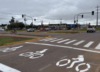 Semáforo da Avenida das Figueiras com André Maggi ganha ‘bolsões de motos’
