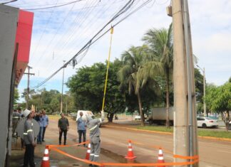 Cidade Limpa em Sinop já retirou mais de 400 quilos de cabos irregulares das vias públicas