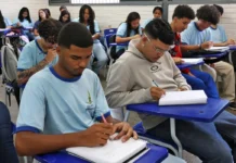 Sistema permite emissão de certificado de conclusão do ensino médio