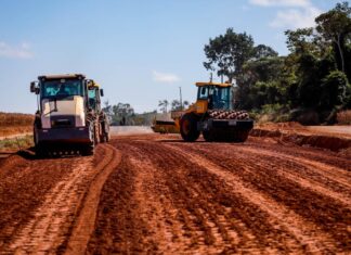 Com maior malha rodoviária do país, Governo de MT investe em manutenção para melhorar logística