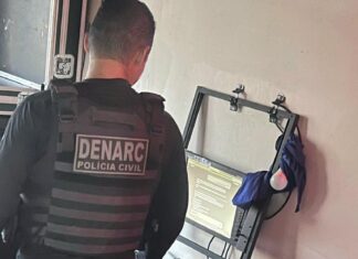 Polícia cumpre mandados contra rede de tráfico de drogas sintéticas