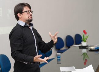 Seduc publica edital para inscrições em curso de Libras na modalidade EaD