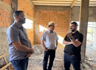Obras de nova UBS no Nico Baracat avançam; prefeito faz nova vistoria