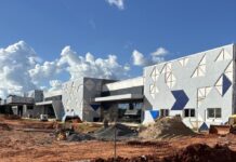 Obras dos três novos Hospitais Estaduais avançam em Mato Grosso