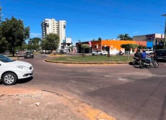 Implantação de novo semáforo na Avenida das Figueiras com Avenida dos Jacarandás começa na segunda-feira (1º) em Sinop