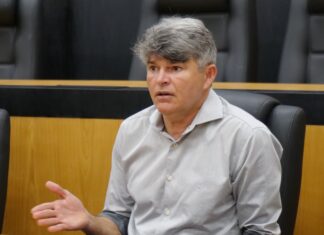 Zé Medeiros propõe assistência jurídica gratuita para policiais processados em serviço