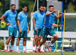 Brasil estreia na Copa do Mundo após ciclo de preparação tumultuado