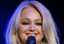 Morre Bonnie Tyler, cantora de “Total Eclipse of the Heart”, aos 75 anos