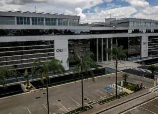 CNJ acaba com aposentadoria compulsória como punição máxima para juiz