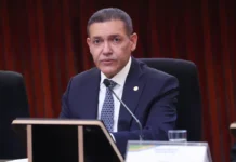 Presidente do TSE convoca eleitores a comparecer às urnas