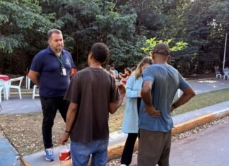 Sinop mantém abordagem social e orientação a pessoas em situação de rua